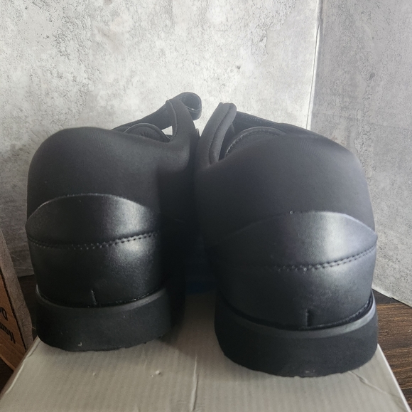 MT. EMEY MENS Bunion Edema shoes with strap size 12/4E, black , style 72… - Picture 5 of 9